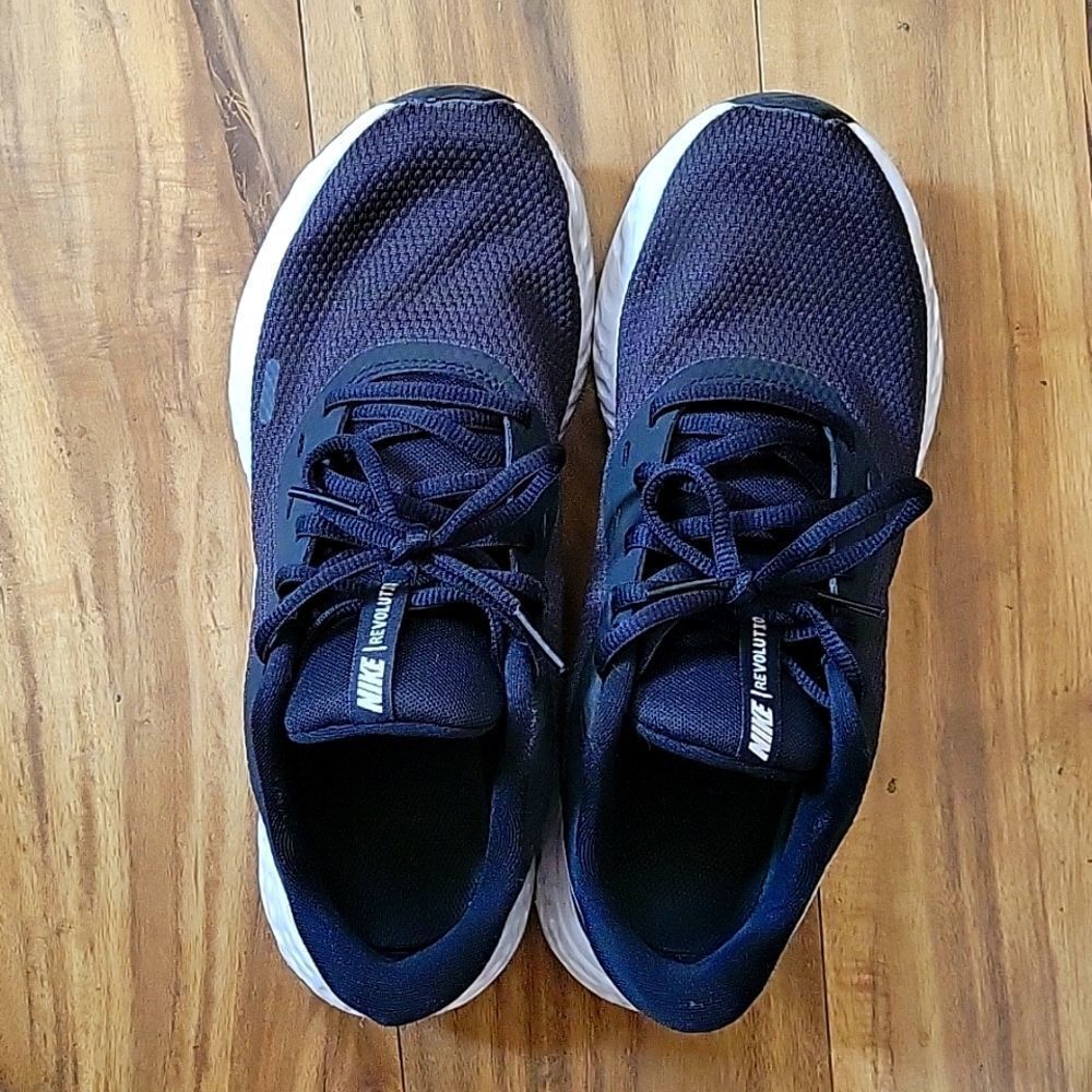 Nike Revolution running shoes